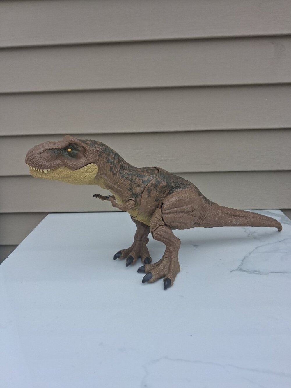 Jurassic World Stomp 'N Escape Tyrannosaurus Rex Action Figure